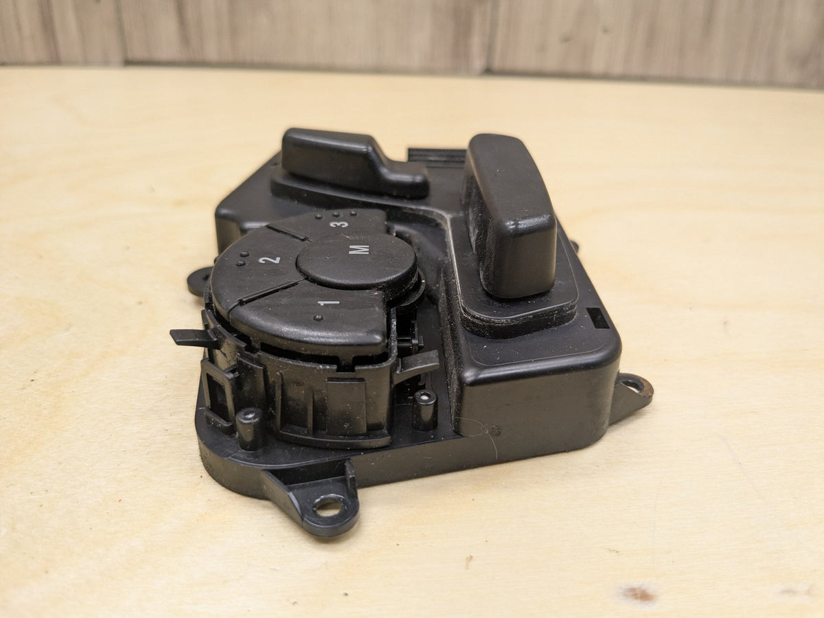 2009-2011 Mercedes-Benz SLK-Class R171 Front Left Driver Seat Switch A1718209810