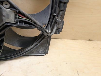 2012-2018 BMW 320i F30 Radiator Fan Shroud Housing w/ Motor 8641963
