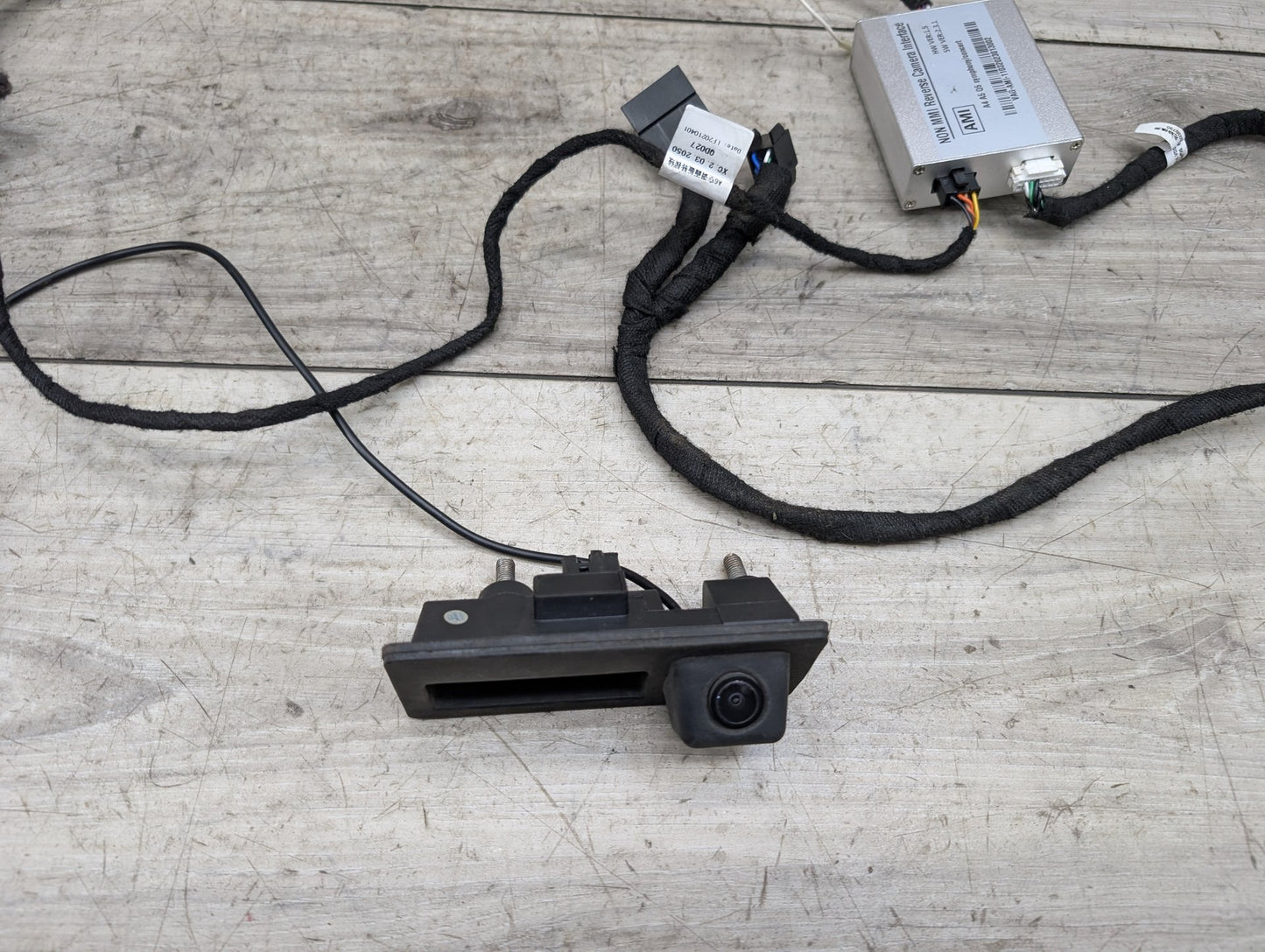 2009 - 2017 Audi Q5 8R Liftgate Trunk Lid Reverse Camera  EA888