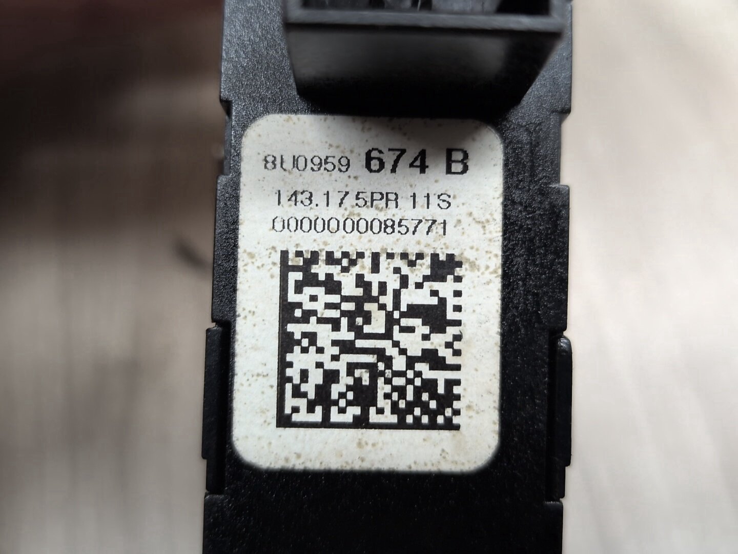 2015-2018 Audi Q3 8U Park Assist Hill Descent Traction Switch Button SET 8U0959674B