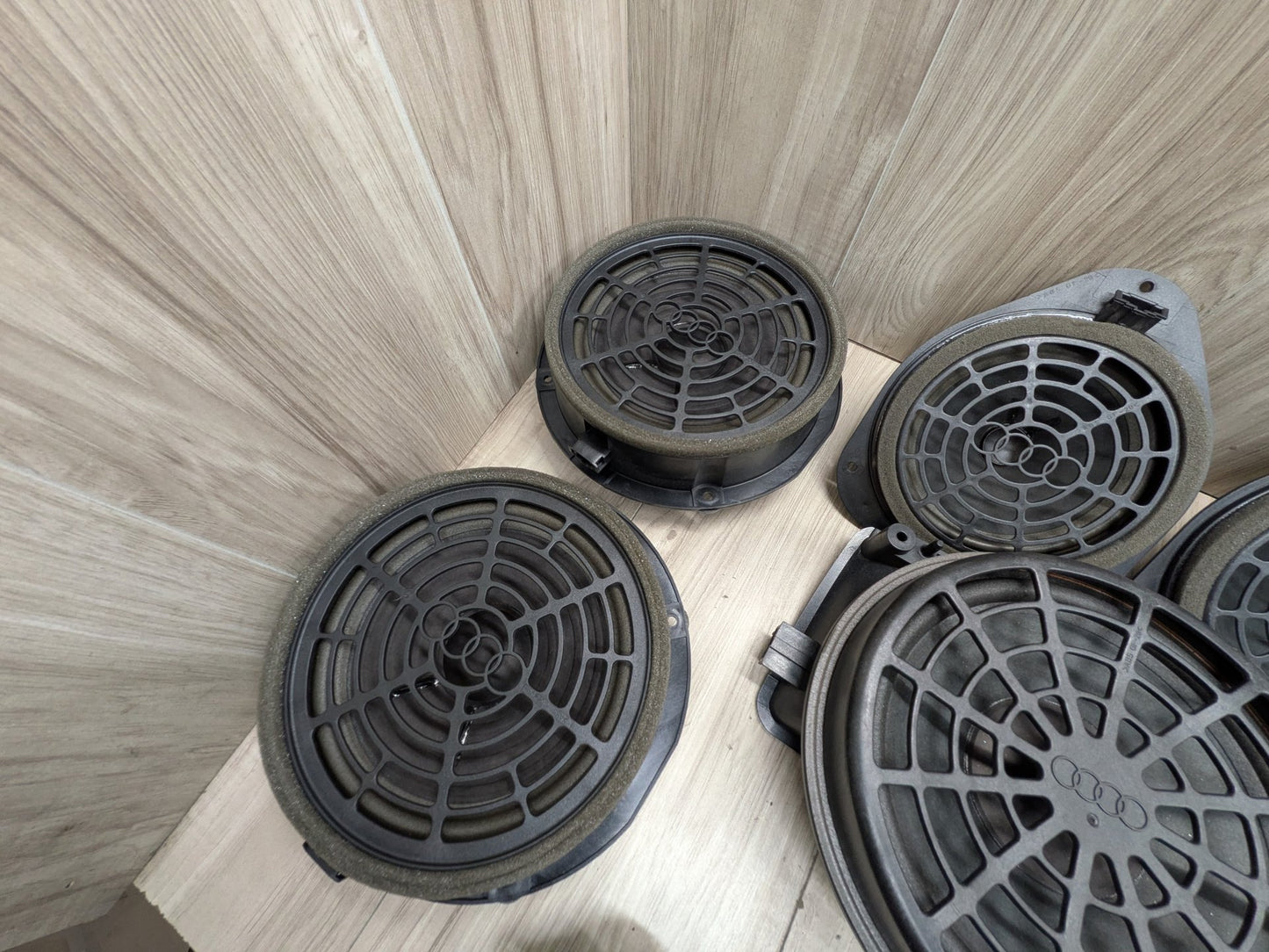 09-17 OEM AUDI A5 S5 BANG &amp; OLUFSEN Front Rear Door SUB Tweeter Speakers SET