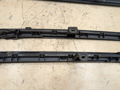 11-17 Audi RS5 8T Rear Center Electric Window Glass Roller Sunshade Blind