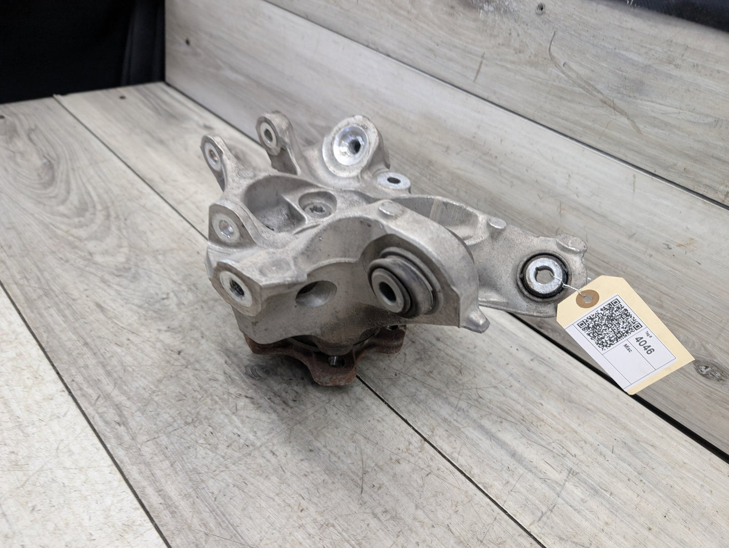 19-25 OEM BMW G20 330 M340 REAR Left Driver Knuckle Wheel Hub Spindle Bearing