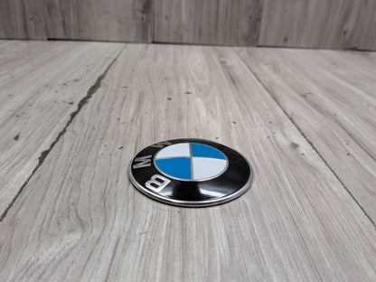 OEM BMW E85 F06 F10 F12 F13 Hood Trunk Emblem Badge Symbol Logo D=82 MM 7057794