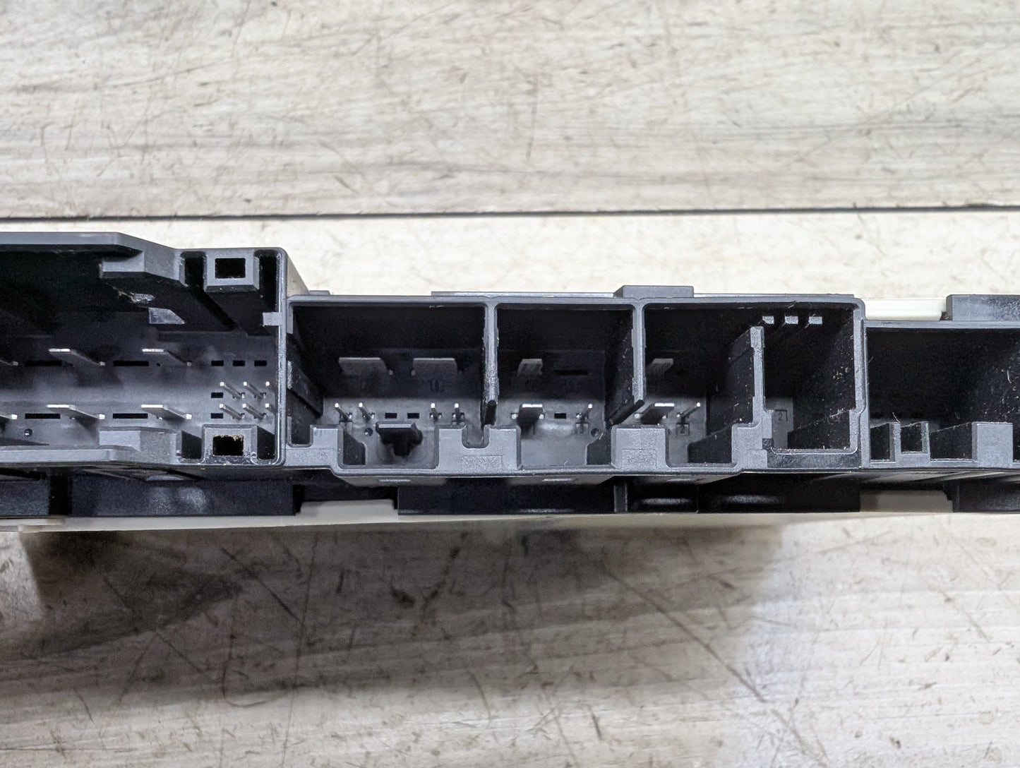 OEM BMW F90 G01 G05 G12 G20 G22 G26 G30 G80 Front Left Right Seat Control Module