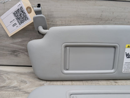 2009 - 2017 Audi Q5 8R Front Left Right Sun Visor SET 8U0857551F EA888