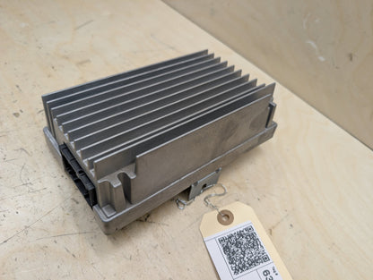 2012-2018 BMW 328i F30 Stereo Audio Amp Amplifier 9283511