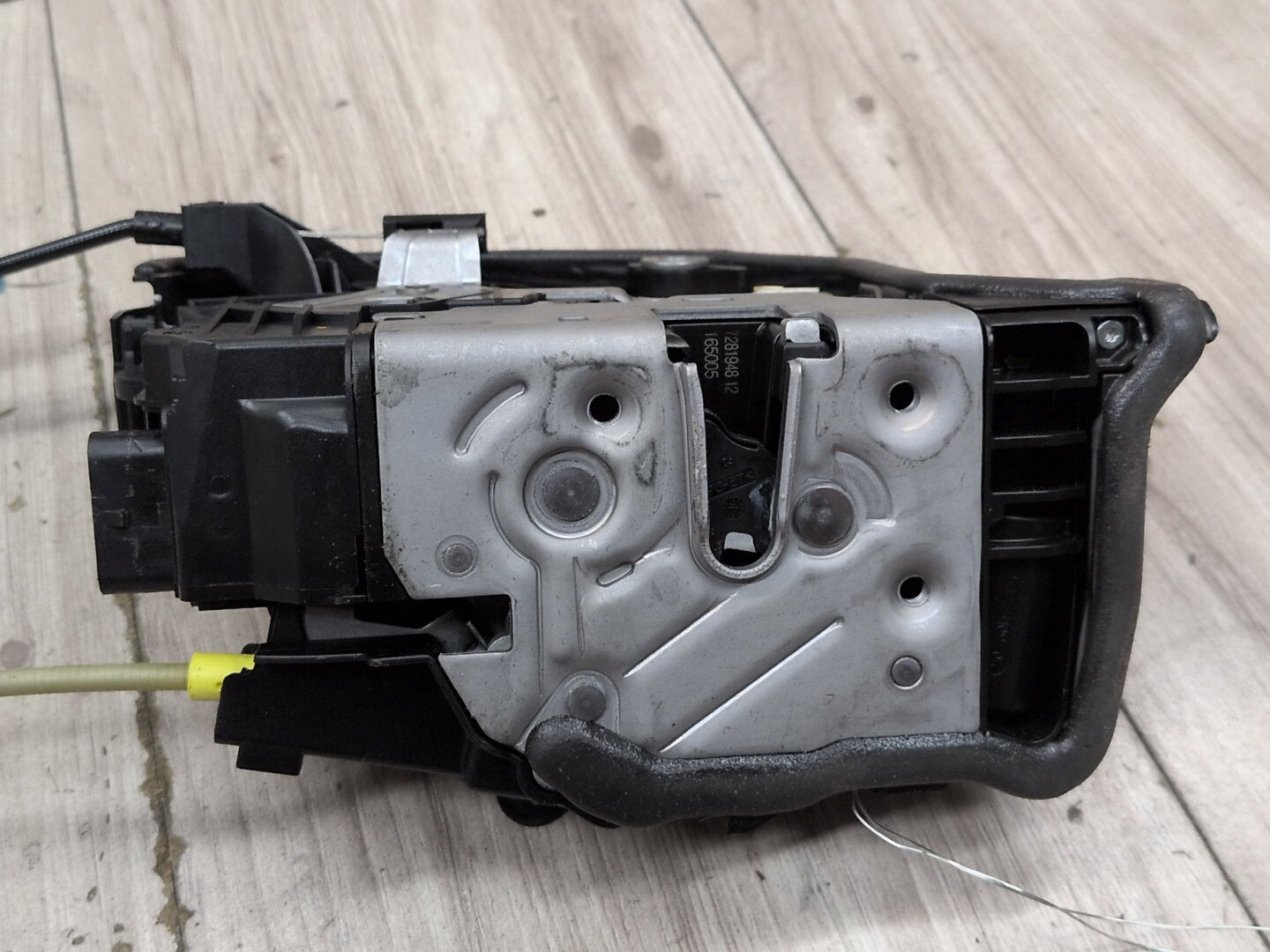 2014 - 2018 BMW X5 F85 Front Right Passenger Door Latch Lock Actuator w/ Soft Close 7419840 S63B44T2