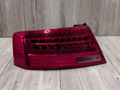 2008 - 2017 Audi S5 8T Rear Right Passenger Outer Tail Light 8T0945095J