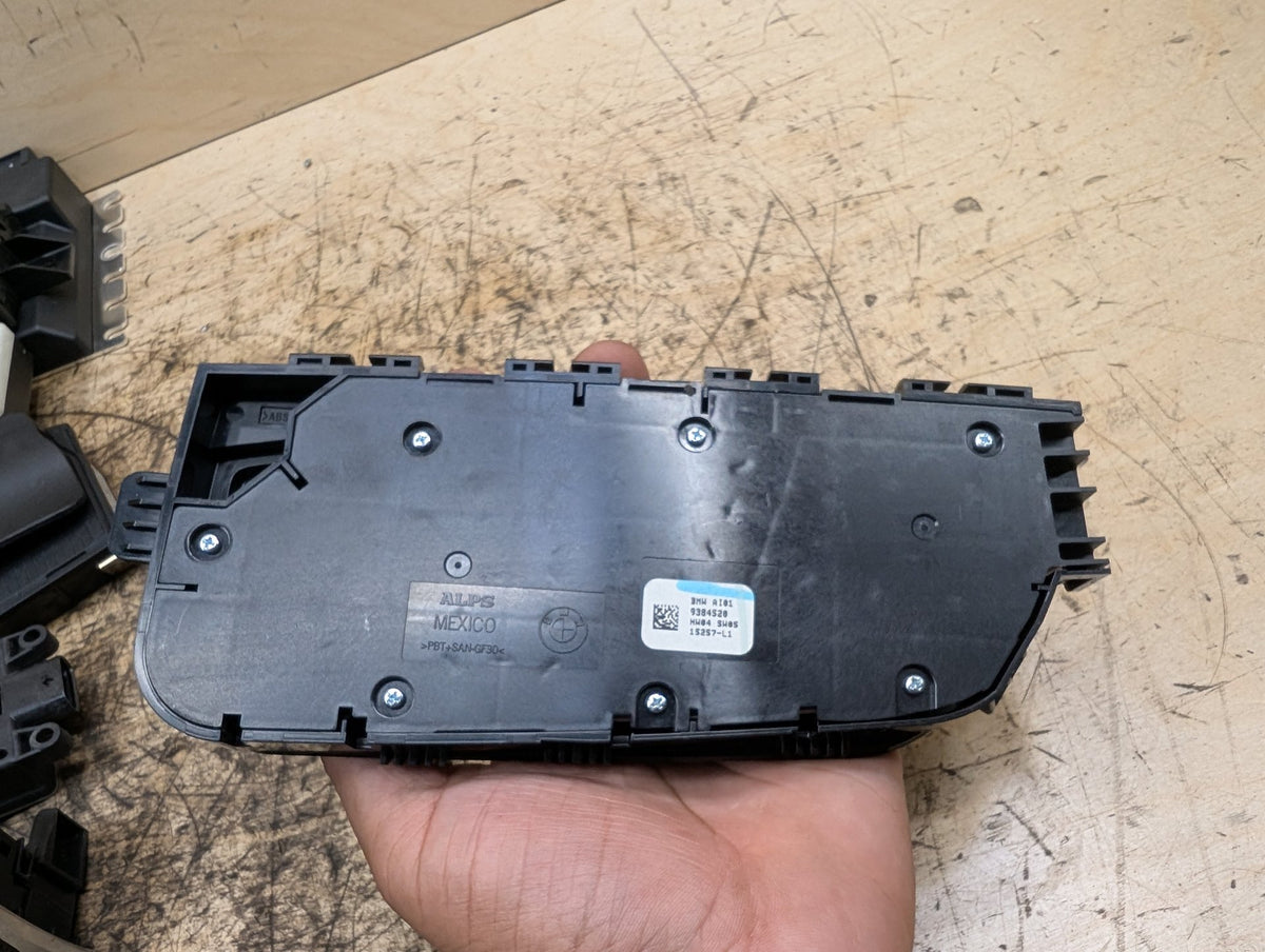 OEM BMW F90 G11 G12 G30 G32 Front Right Passenger Seat Adjustment Control Switch