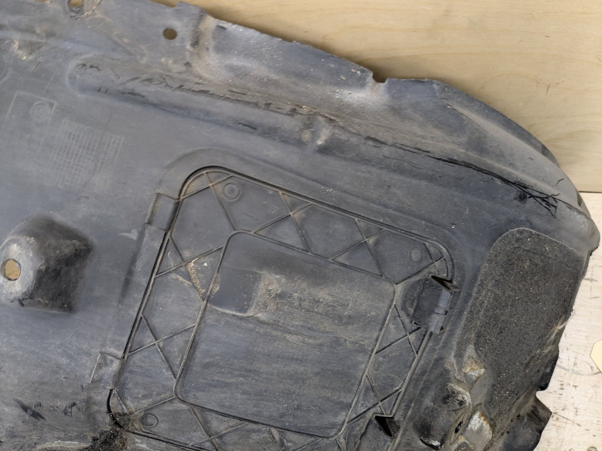 16-19 OEM BMW G11 G12 740 750 Front Right Passenger Fender Liner Splash Shield