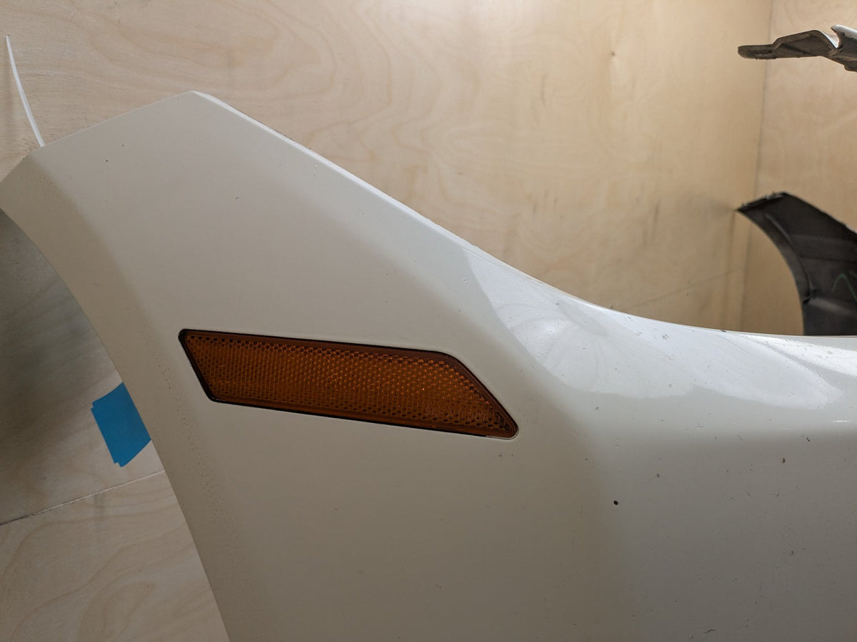 2012-2018 BMW 320i 328 335 F30 Front Bumper Cover White 300 Alpineweiss
