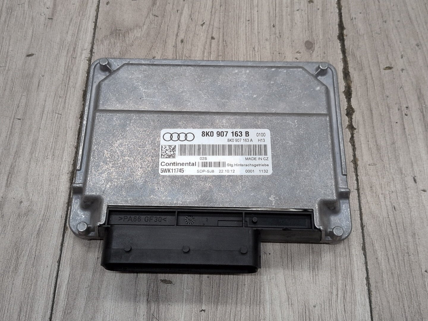 2008 - 2017 Audi S5 8T Misc 8K0907163B