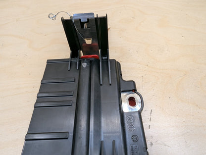 OEM BMW E82 E88 E90 E92 Battery Power Junction Distribution Fuse Box Voltage