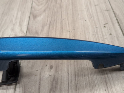2015 - 2019 BMW X6 F86 Front or Rear Right Passenger Exterior Door Handle w/ Comfort Access 8068462 S63B44T2