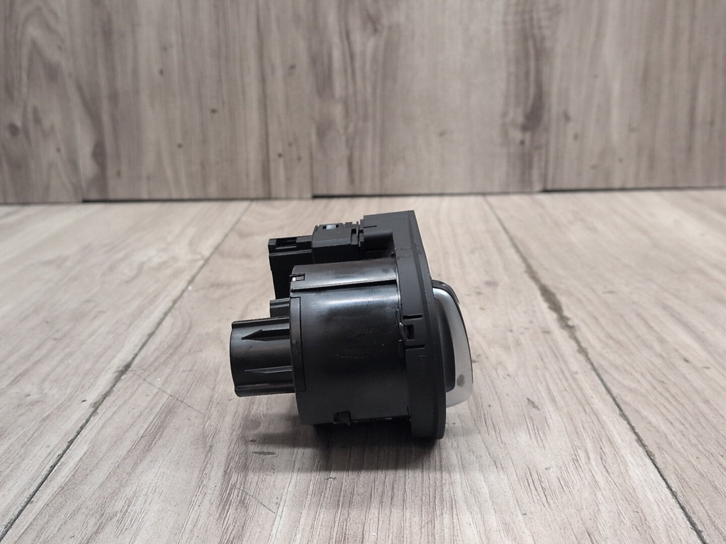 2015-2018 Audi Q3 8U Headlamp Switch 8X1941531AD
