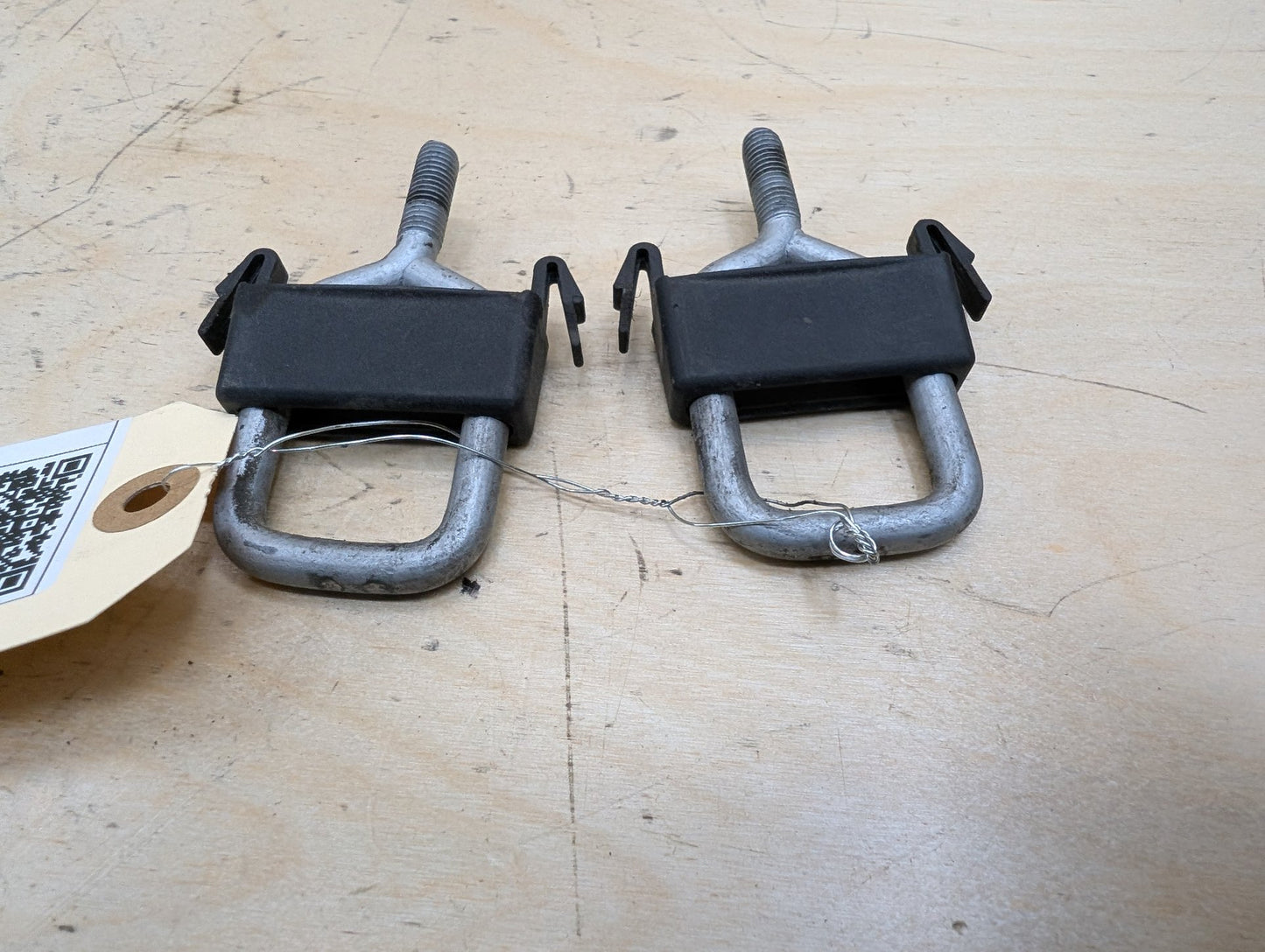 OEM BMW F22 F30 F32 F33 F36 F80 F82 M2 M3 M4 Hood Hardware Safety Latch Hook SET