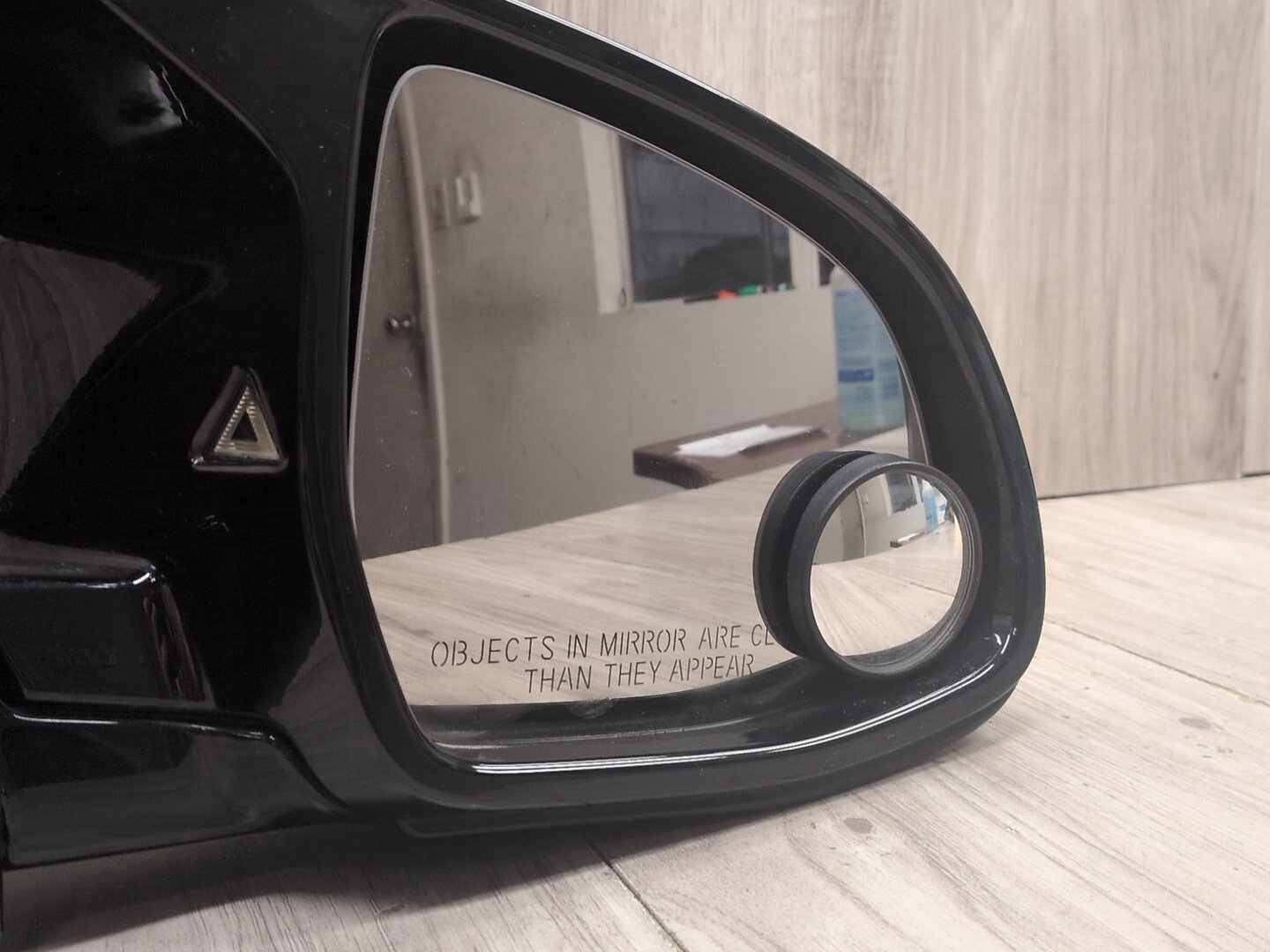 2015 - 2019 BMW X6 F86 Front Right Passenger Side Mirror Assembly 8073648 S63B44T2