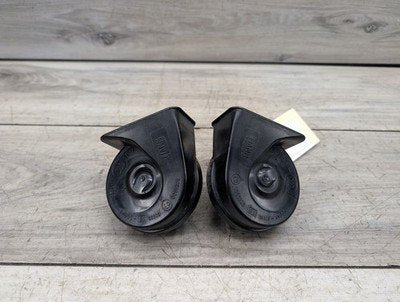 2007-2013 BMW X5 E70 Alarm Horns SET 7288095 OEM