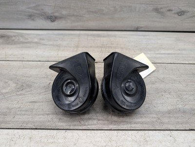 2007-2013 BMW X5 E70 Alarm Horns SET 7288095 OEM