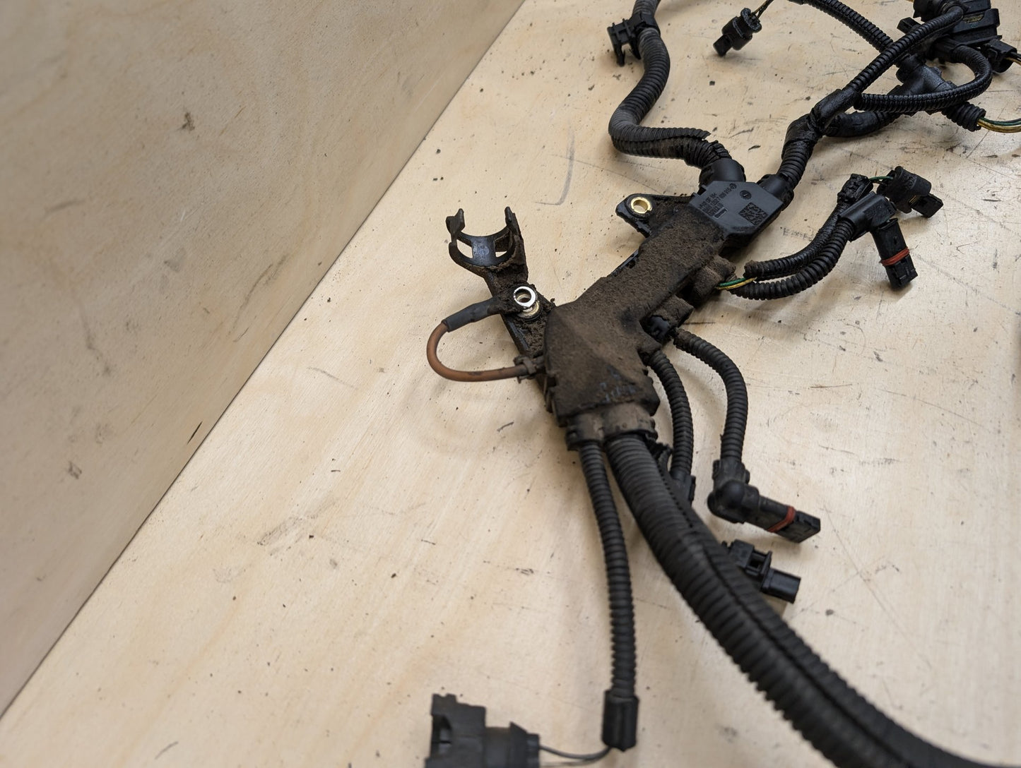 2012-2018 BMW F30 328i N20B20O0 Engine Motor Wiring Wire Harness 8645493