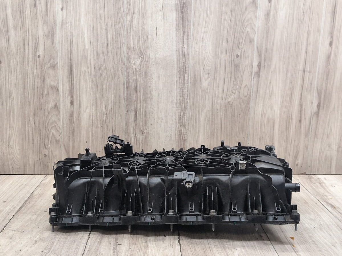OEM BMW G01 G05 G12 G20 G42 G30 M340 M440 X3 Engine B58 Intake Manifold 8647977