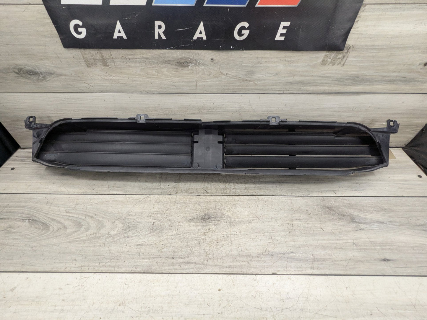 2018 - 2023 BMW X3 G01 Front Lower Radiator Air Flap Shutter 7497231 B58B30M0