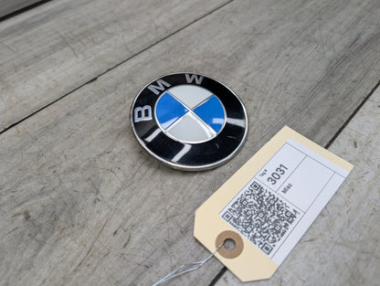 OEM BMW G01 G05 G30 G45 G60 G90 X3 X5 Hood Trunk Emblem Badge Symbol Logo 82mm