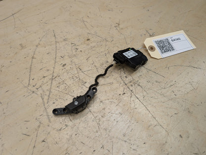 2018-2024 BMW X3 G01 - Steering Wheel Heater Switch PN: 6884432