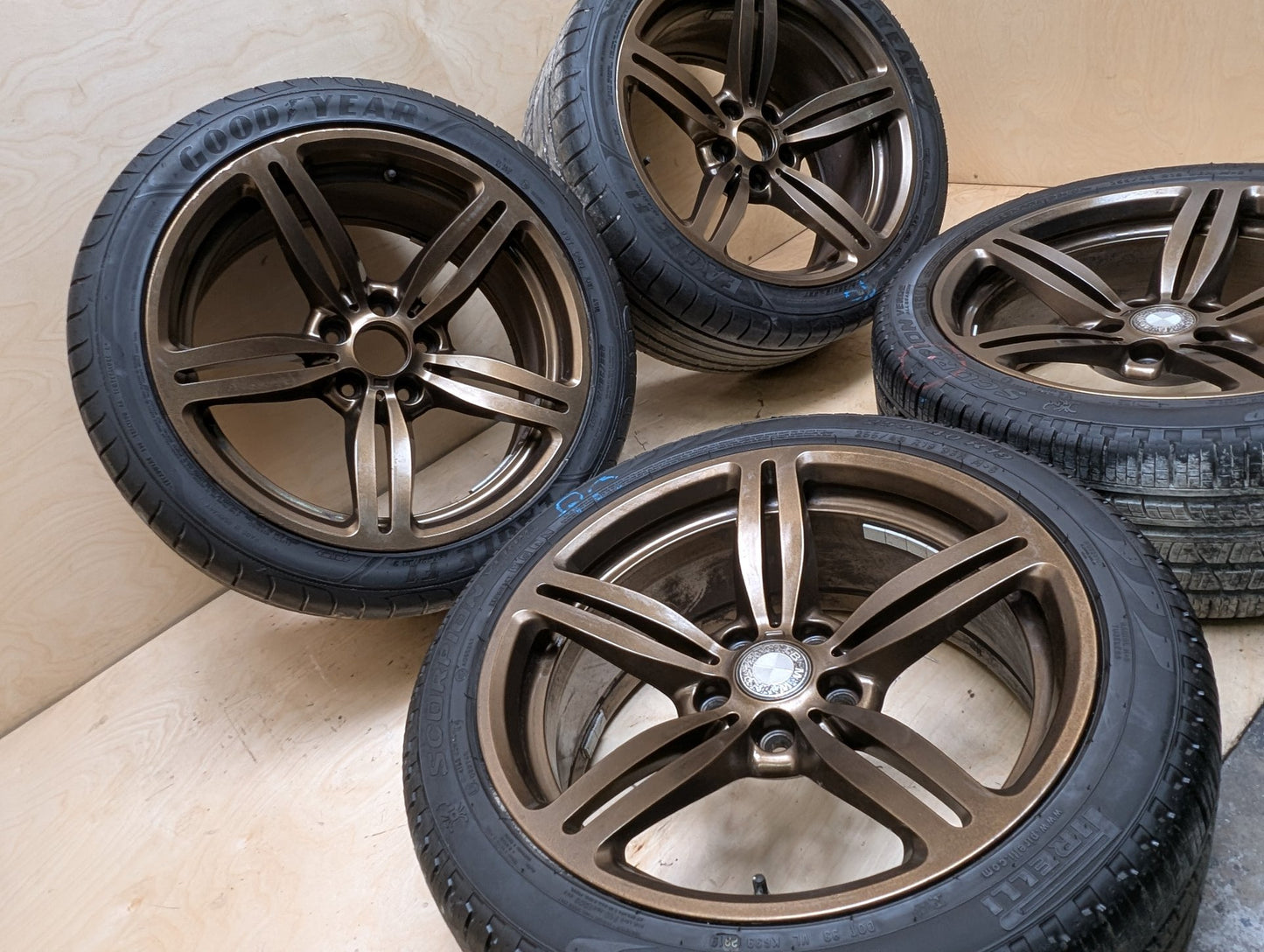 2004-2010 BMW M6 E64 Wheel Rim SET 7835147