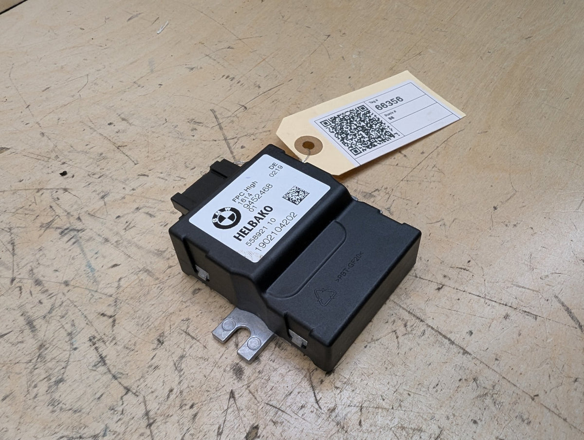 17-24 OEM BMW G01 G05 G12 G20 G22 G42 G30 G80 G82 Fuel Pump Control Module Unit