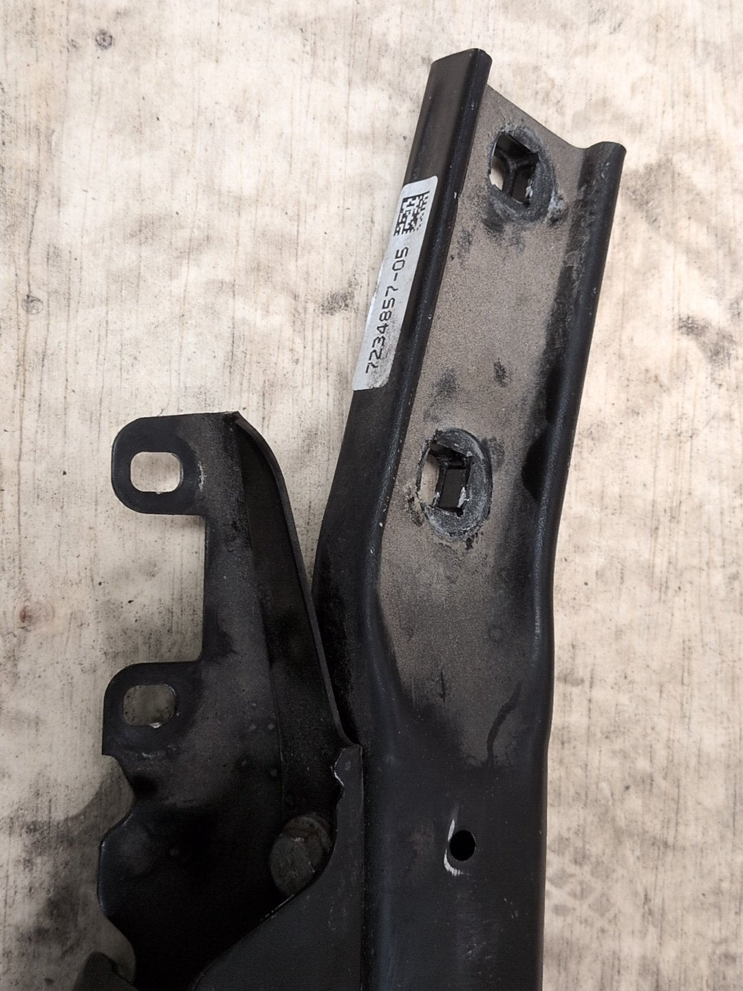 09-15 OEM BMW Rear Bumper Upper Reinforcement Support Bracket Bar