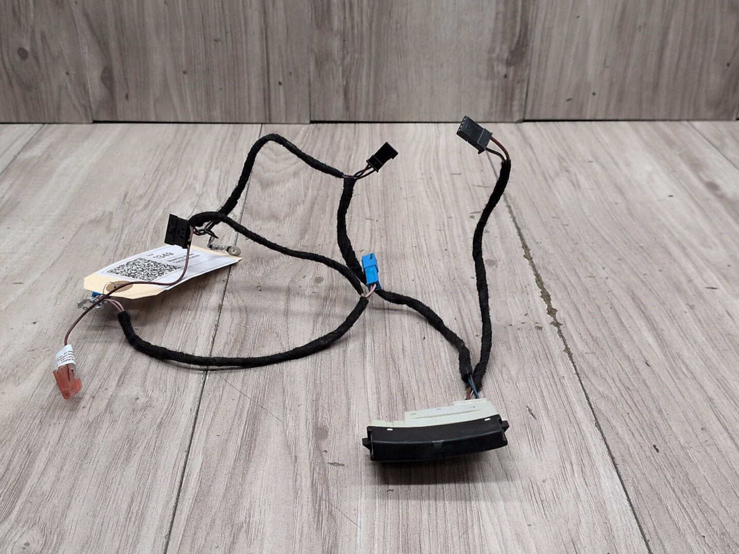 11-17 OEM BMW F02 F10 F15 F22 F30 F32 F36 Steering Wheel Control Wiring Module