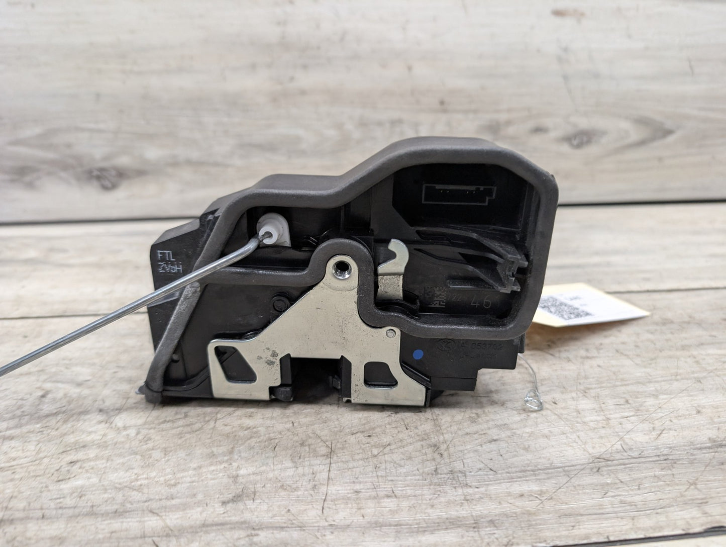 2012-2018 BMW 340i F30 Front Left Driver Door Latch Lock Actuator 7229461