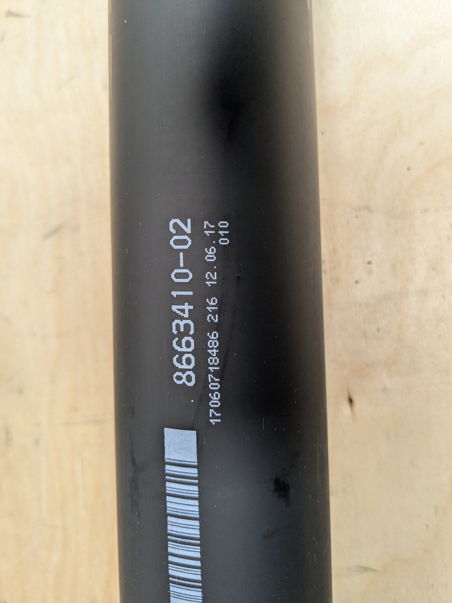 18-20 OEM BMW G30 M550 AWD Rear Drive Shaft Driveshaft Propeller