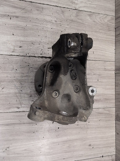 12-18 OEM BMW F30 F31 Sedan RWD Front Right Hub Knuckle Wheel Bearing Carrier