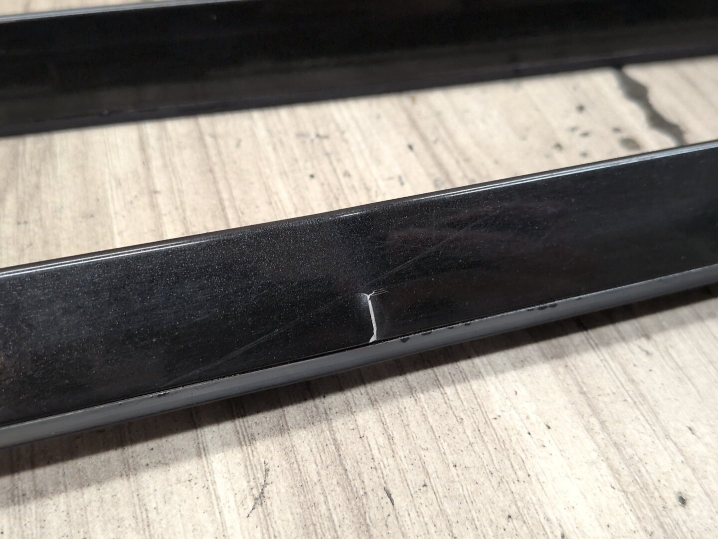 2007-2013 BMW X5 E70 Front Left Right Side Windshield Drip Trim Molding SET 7250395