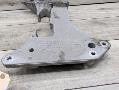 2017-2023 BMW 530i G30 Transmission Mount Bracket 6870602