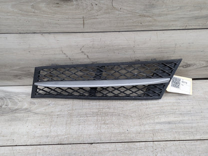 2011-2016 BMW 535i F10 Front Left Driver Bumper Cover Grille 7200697