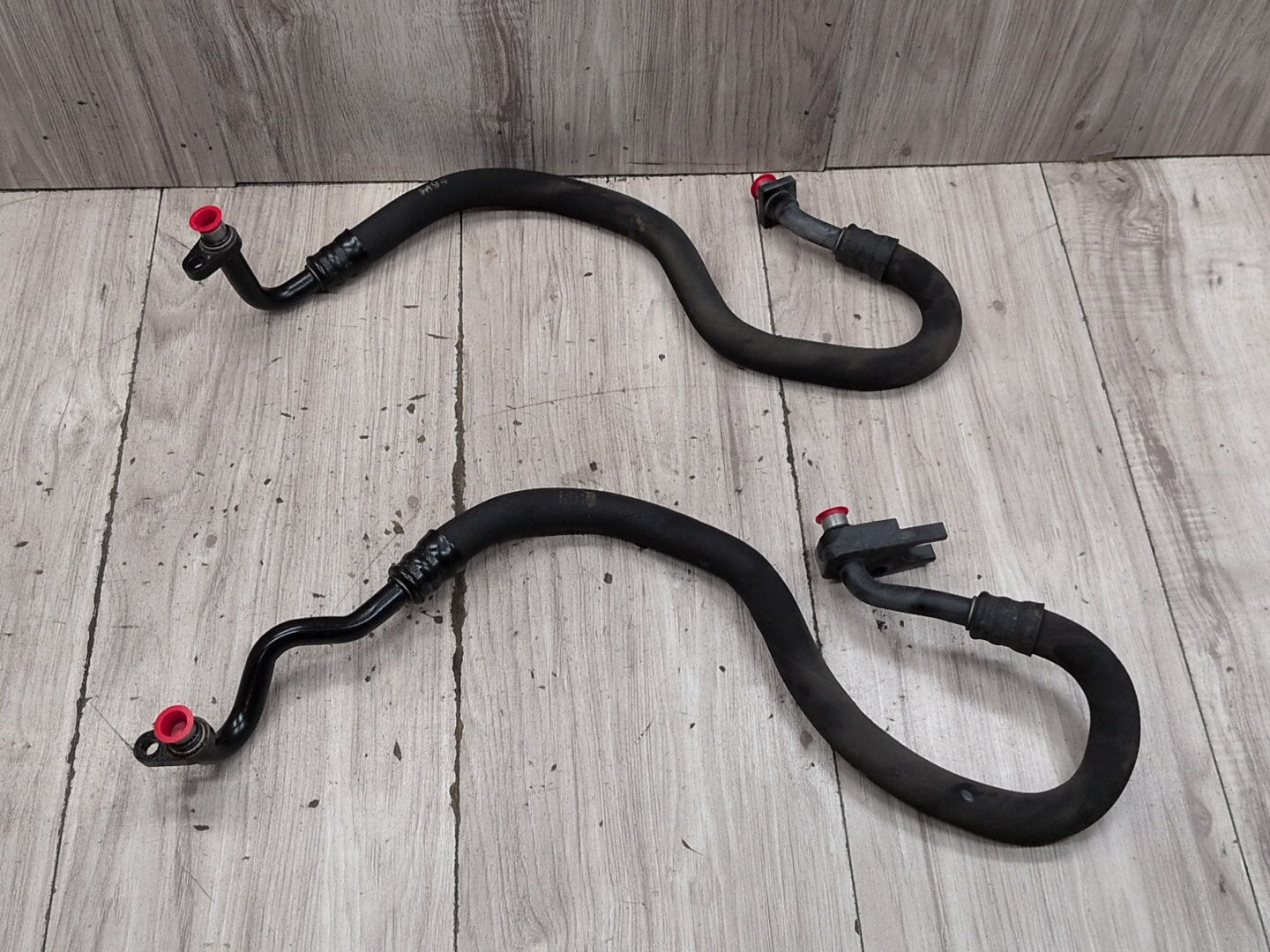 2004-2010 BMW E64 M6 S85B50A Engine Oil Cooler Line Return Flow SET 2282911