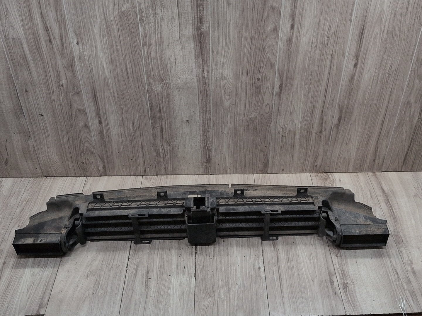 2016-2022 BMW 750i G12 Front Lower Radiator Air Flap Shutter 8091762 OEM