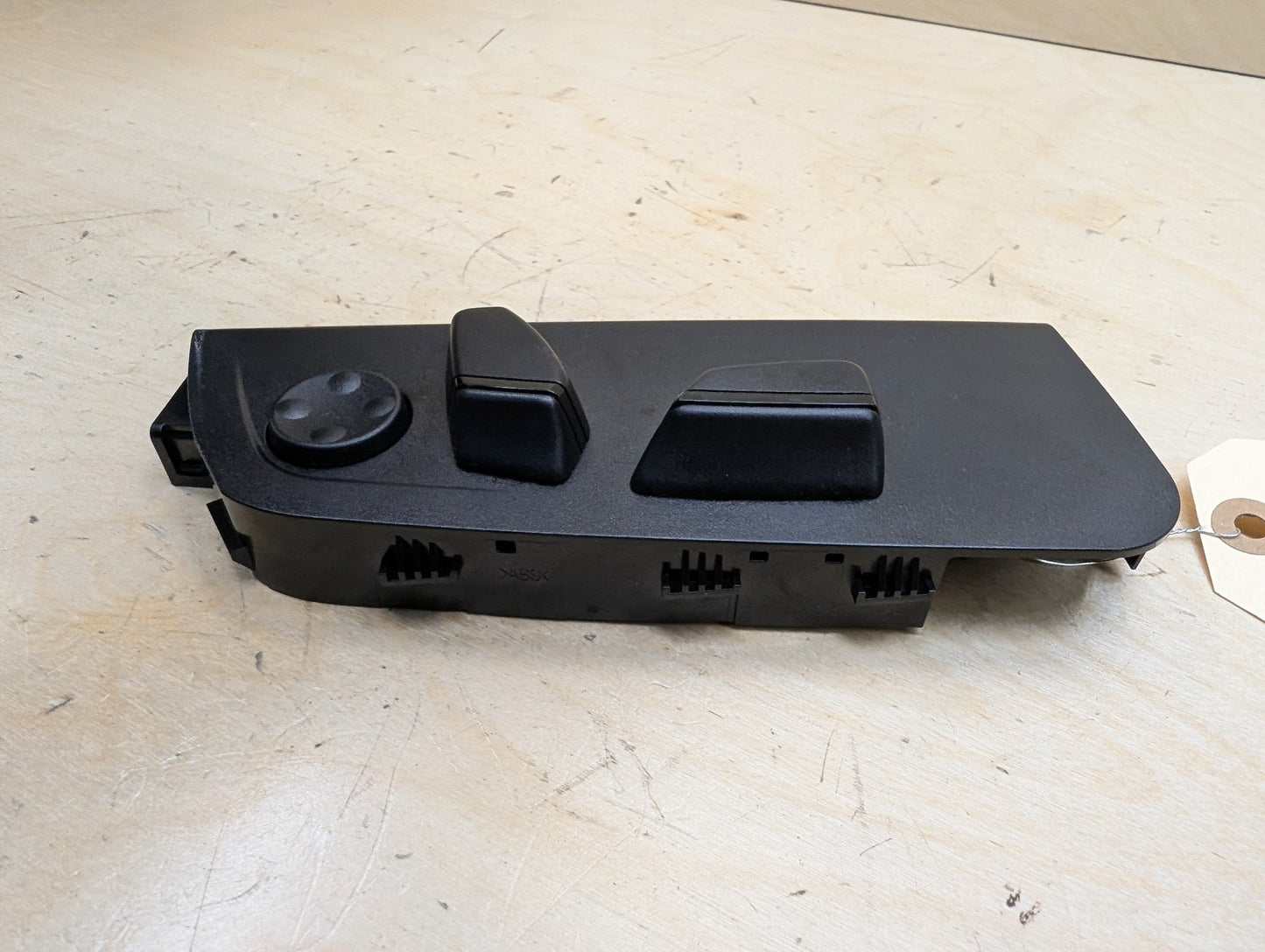 OEM BMW F30 F36 F25 F39 F48 X1 Front Right Passenger Adjust Seat Control Switch