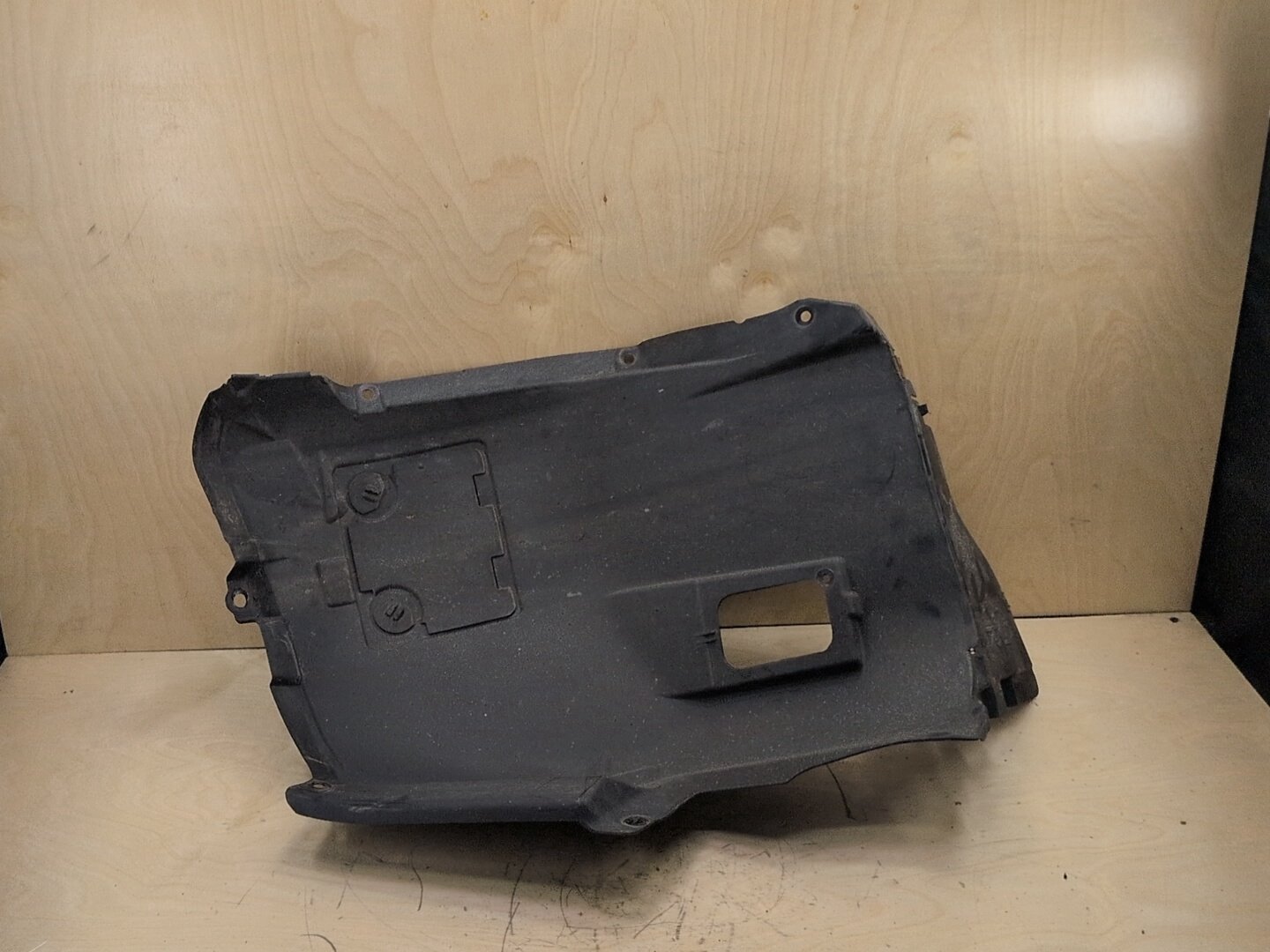 09-11 OEM BMW E90 328 335 Front Right Passenger Fender Liner Wheel Splash Shield