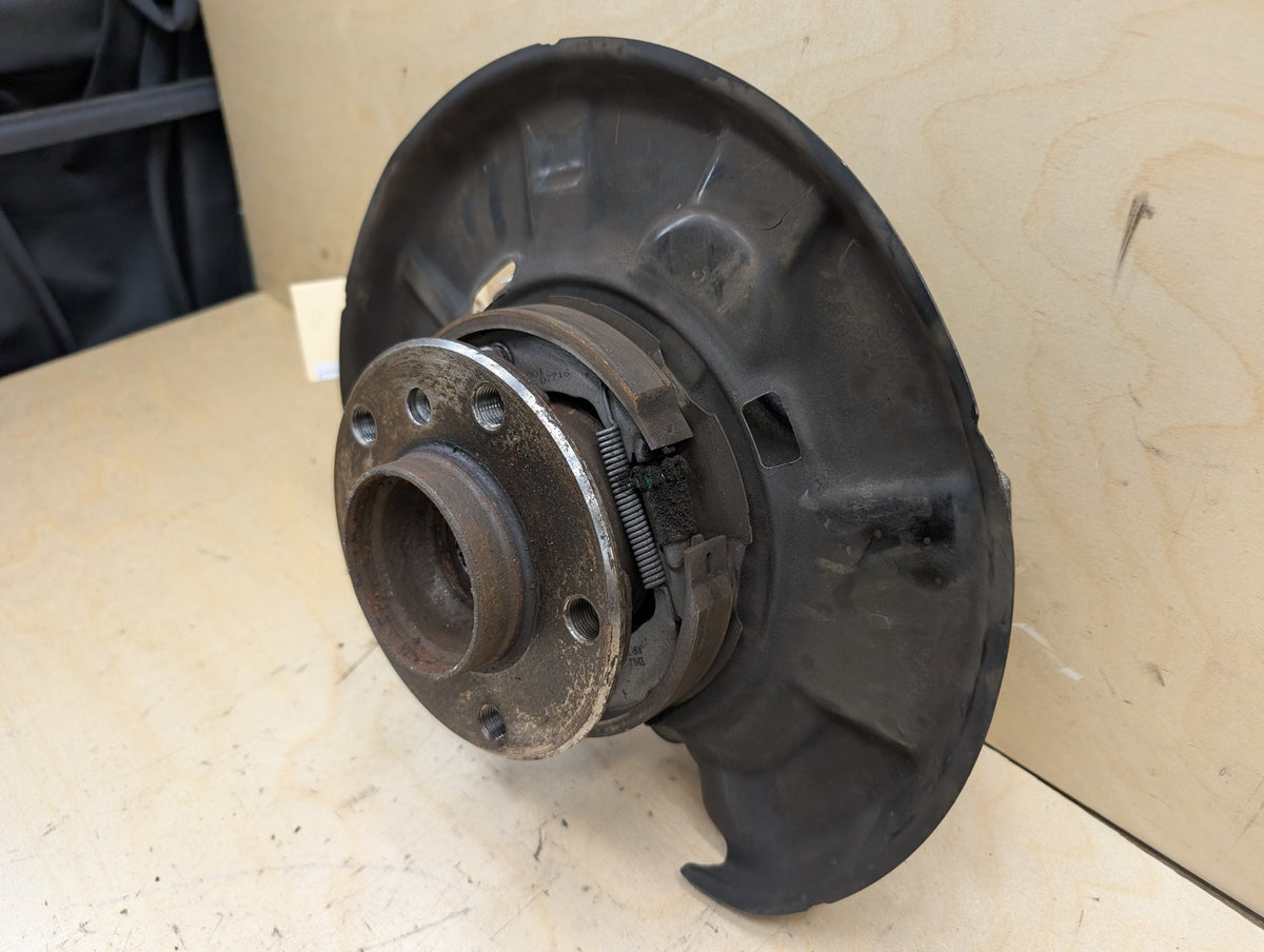 2012-2018 BMW 328i F30 Rear Right Passenger Spindle Knuckle w/ Bearing 6792522
