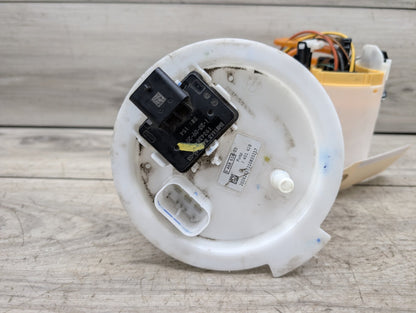 19-25 OEM BMW G05 G06 G07 X5 X6 X7 Rear Gas Tank Fuel Pump Sending Unit B58