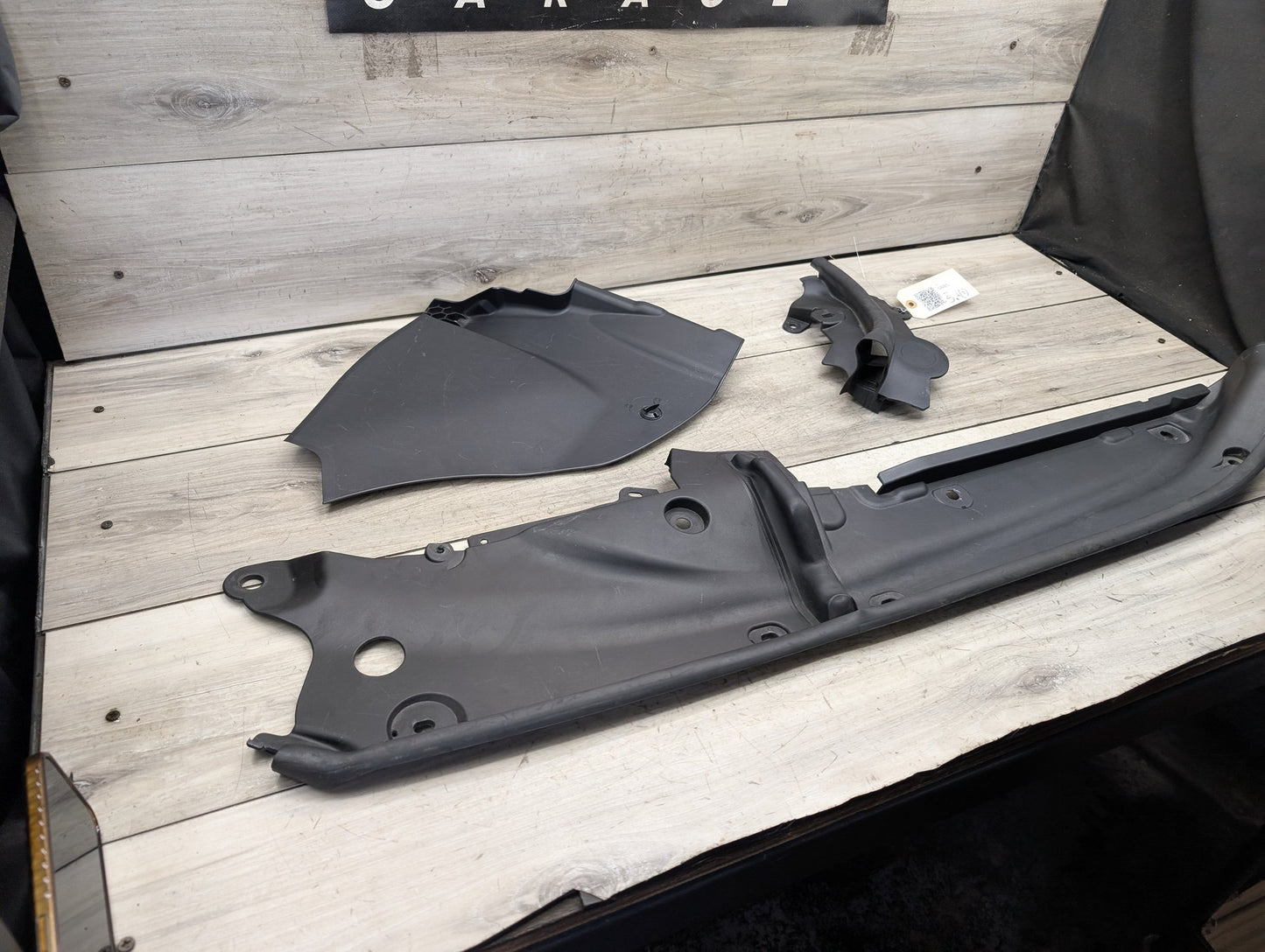 2016 BMW 750Li G12- Front Driver Under Hood Sealing Shield Panel SET PN: 7347399