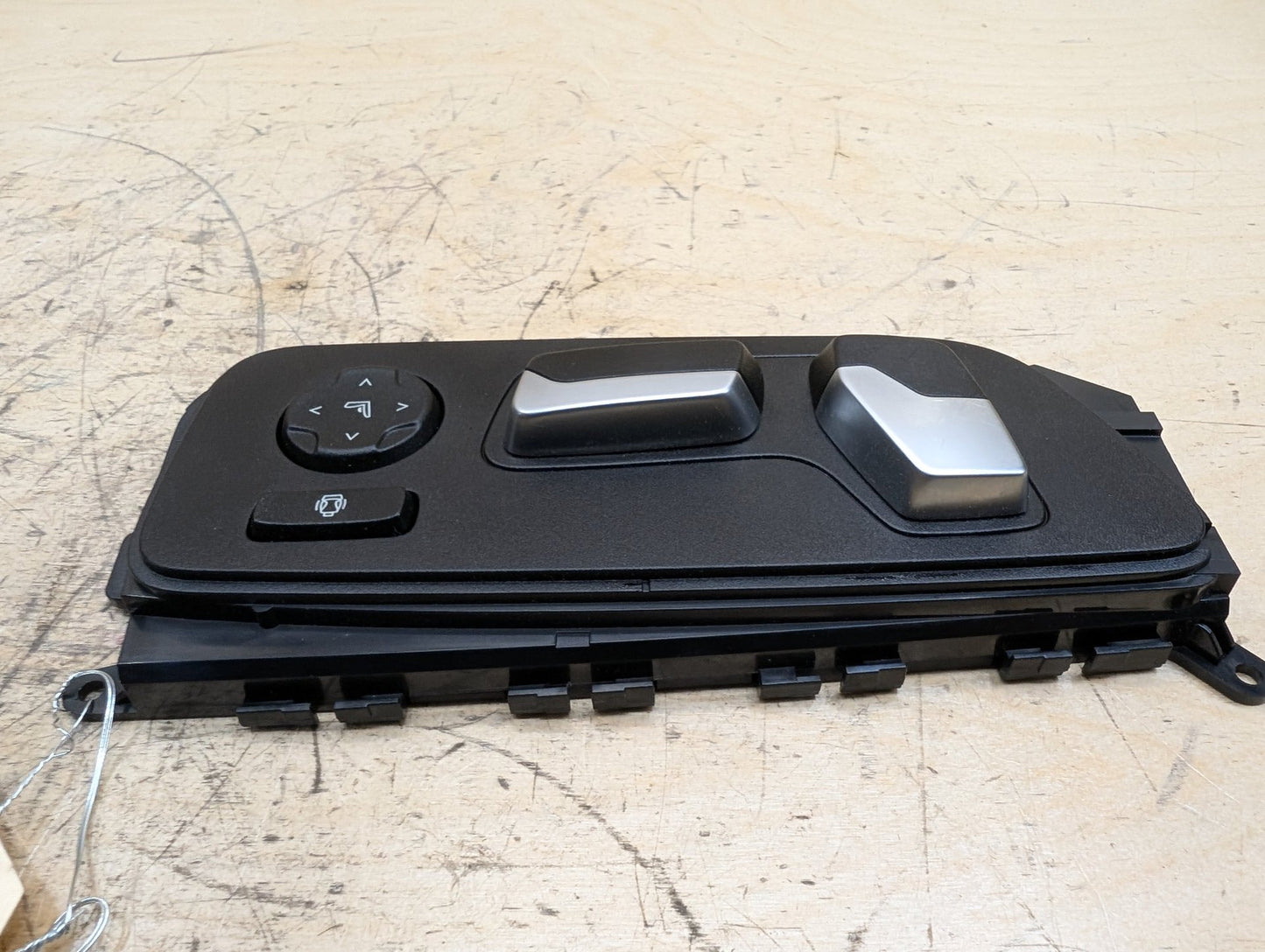19-24 OEM BMW F97 G01 G20 G26 Front Right Passenger Seat Adjust Control Switch