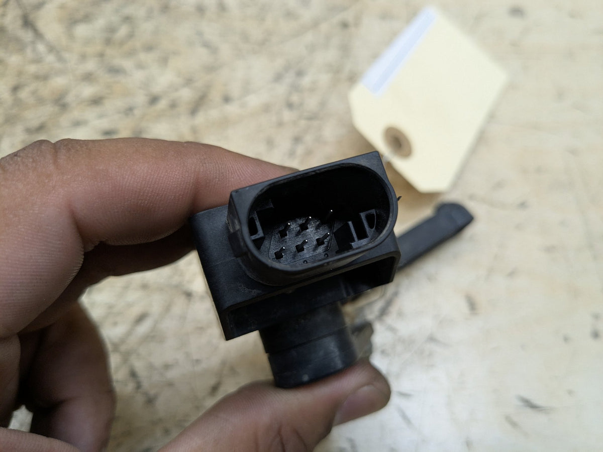 OEM BMW F30 F80 G20 G30 M3 Front Rear Left Right Suspension Height Level Sensor