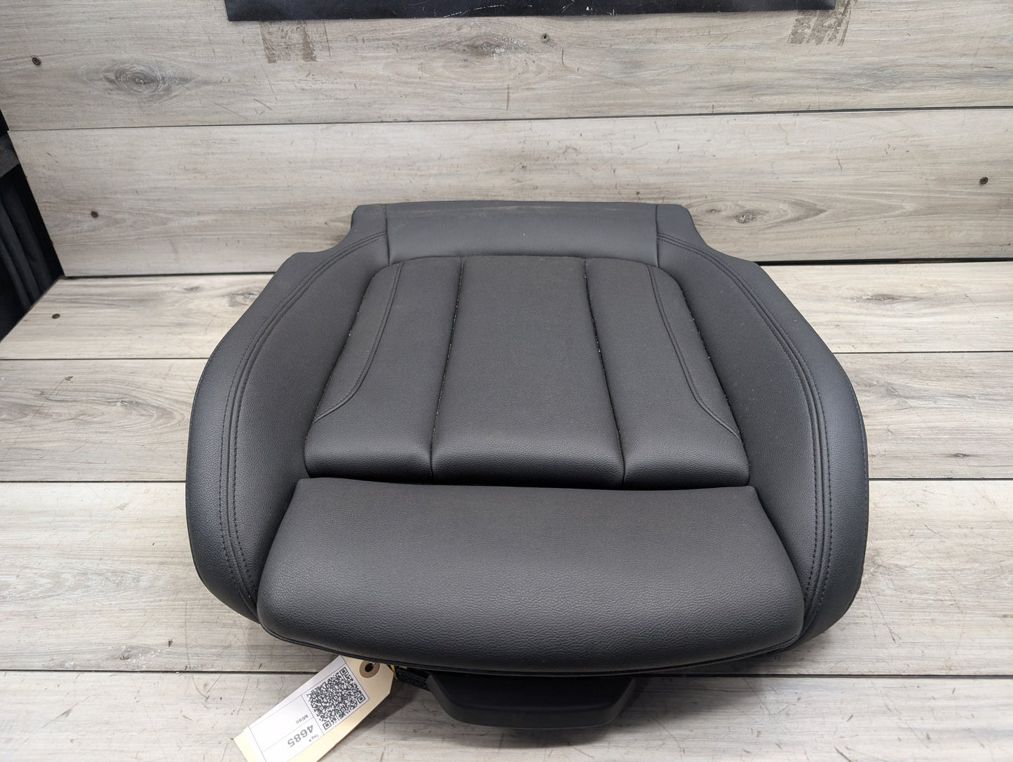 2018 - 2024 BMW X3 G01 Front Left Driver or Right Passenger Seat Lower Cushion 7477372 B46B20O1
