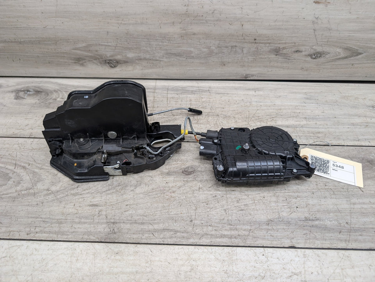 2007-2013 BMW X5 E70 Front Right Passenger Door Latch Lock Actuator w/ Soft Close 7315022 OEM
